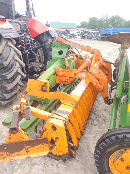 Agregat uprawowo siewny Amazone D7