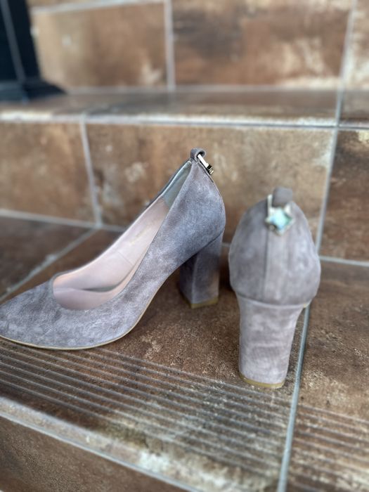 Туфлі натуральна замша 35 розмір