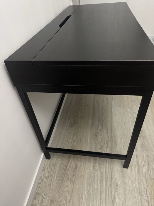 Vende-se secretária ikea
