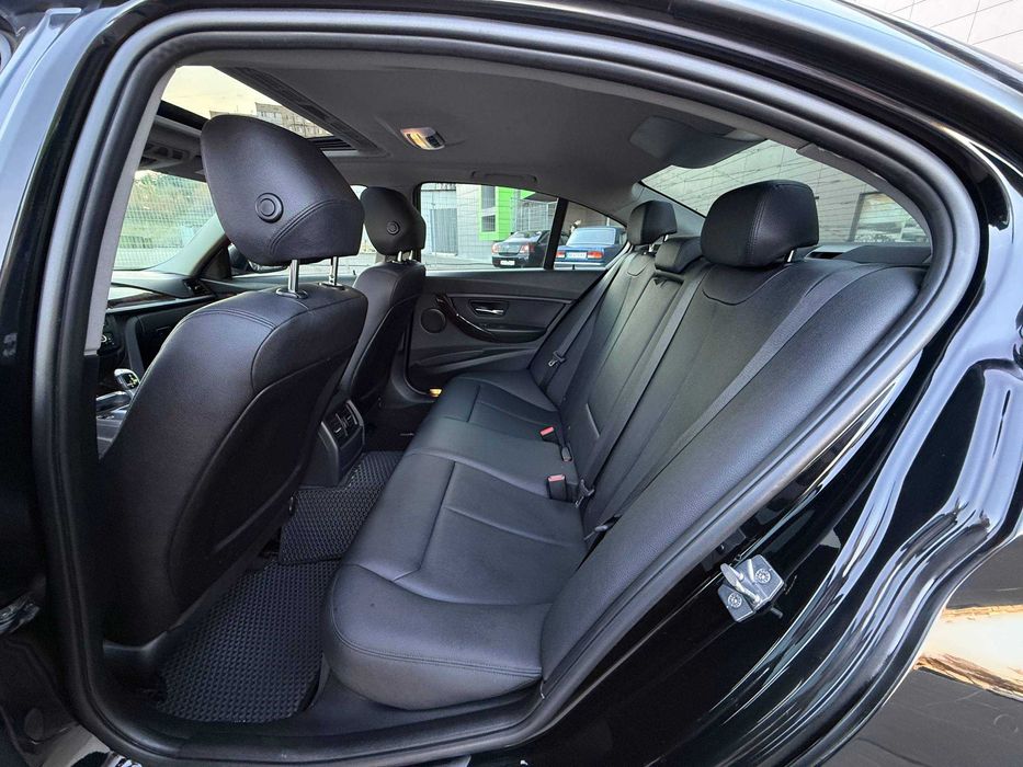 AVTOREAL.KR Продаж/Розстрочка/Обмін BMW 320i F30