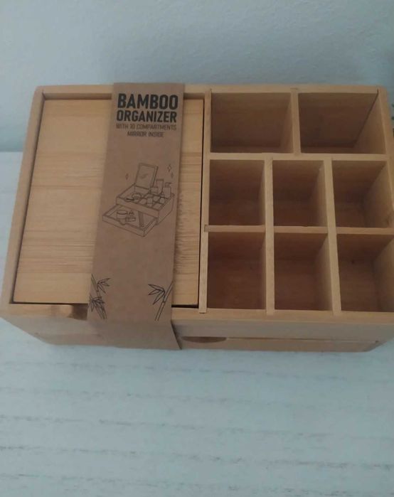 Organizador de maquilhagem em bambu