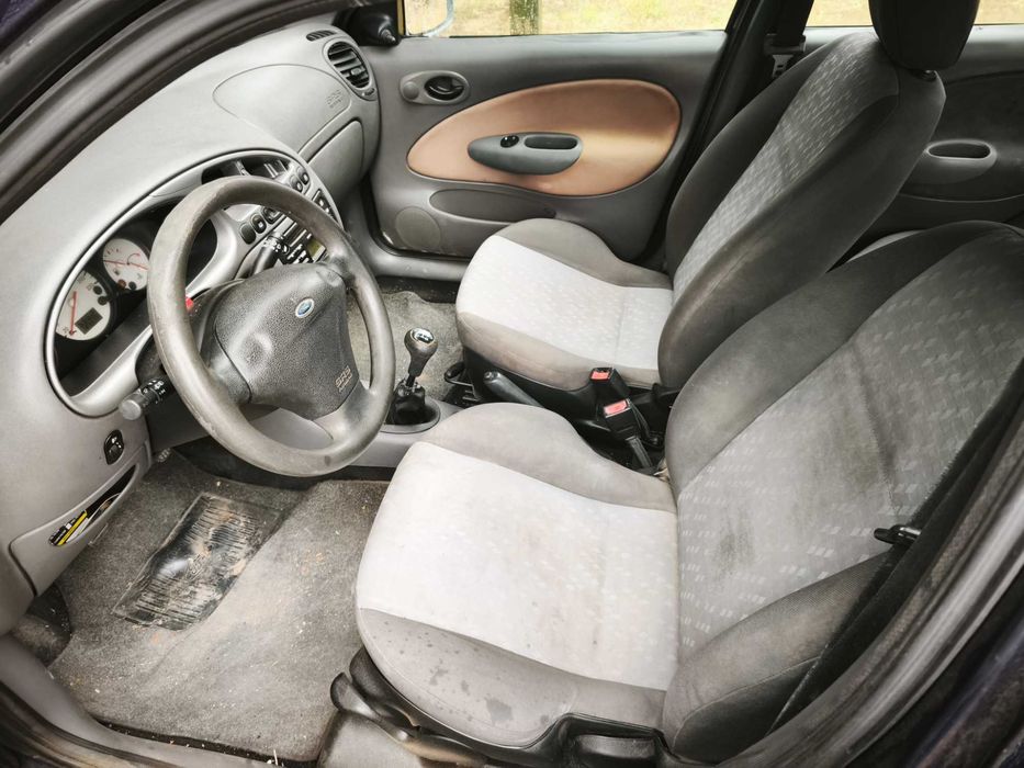 Ford fiesta baixa quilometragem