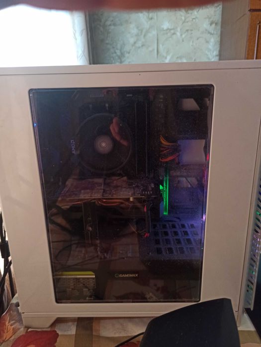 Продам Б/У Комп'ютер з монітором