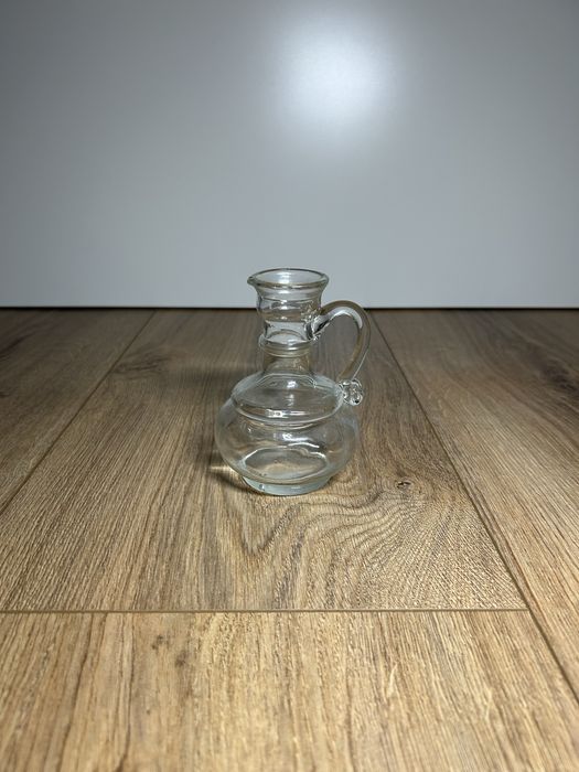 Buteleczka dzbanek na oliwę lub ocet