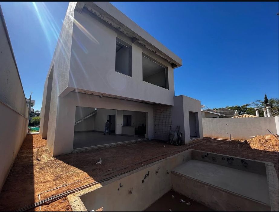 O teu Pedreiro..Deixo tua obra terminada Rapido e rapido , e muio  barrato