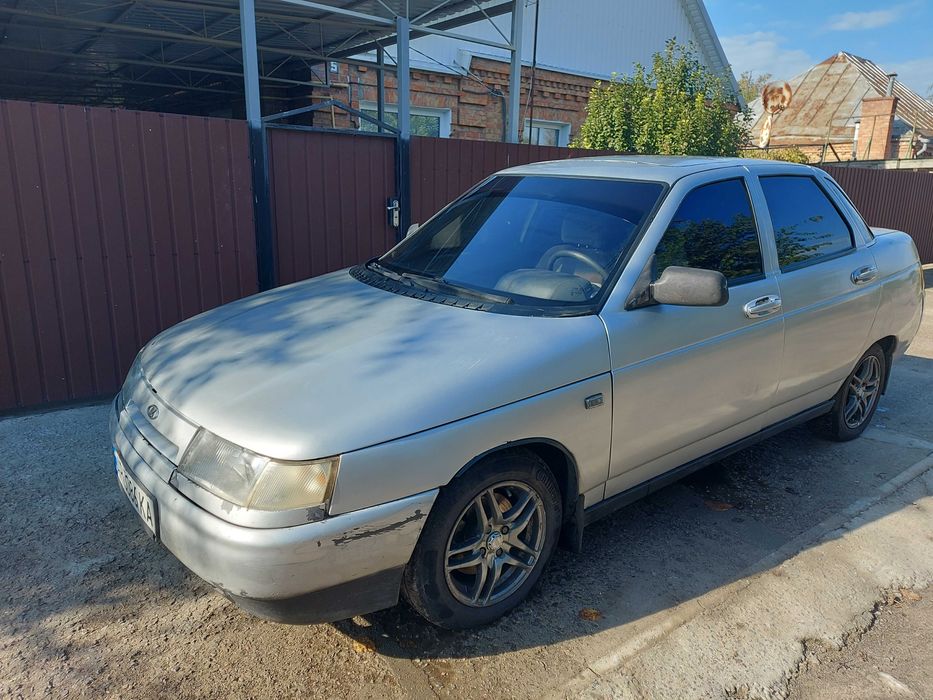 продам автомобіль ваз 2110