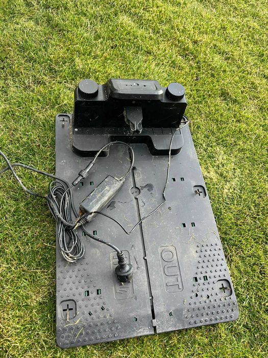 Robot koszący kosiarka automatyczna 600 m2 STALCO RMP650 wi-fi bluetooth