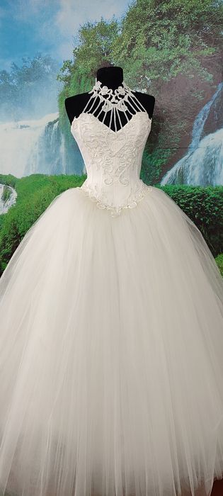 Вечірні.   сукні