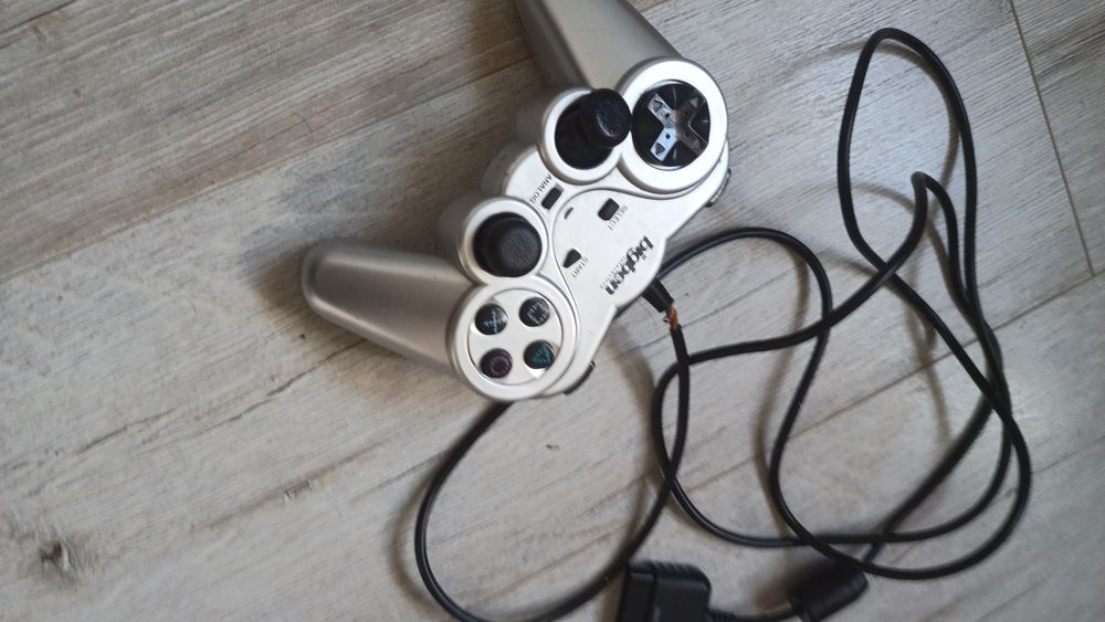 Pad do ps2 gamepad