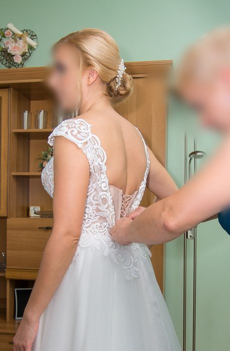 Sprzedam suknię ślubną roz. 36/38, koronka, tiul