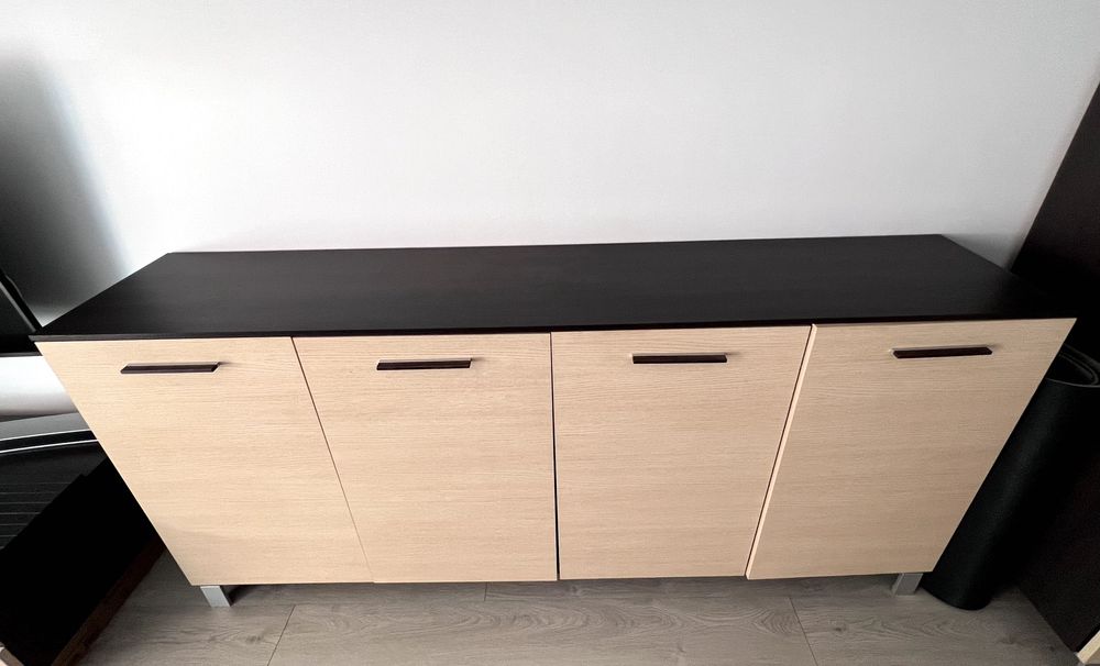 Zestaw mebli pokojowych w dobrym stanie - TANIO