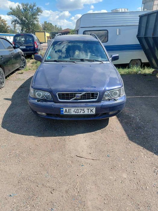 Volvo V40 2.2 turbo diesel
