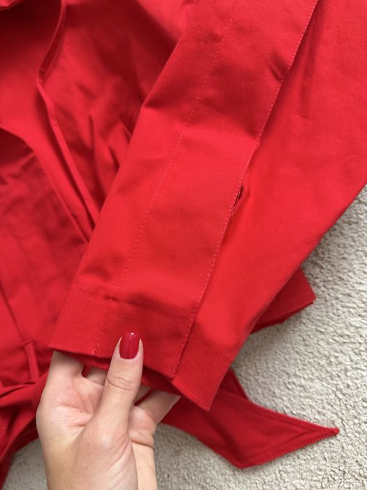 Куртка вітровка ZARA ZW Collection червона нова