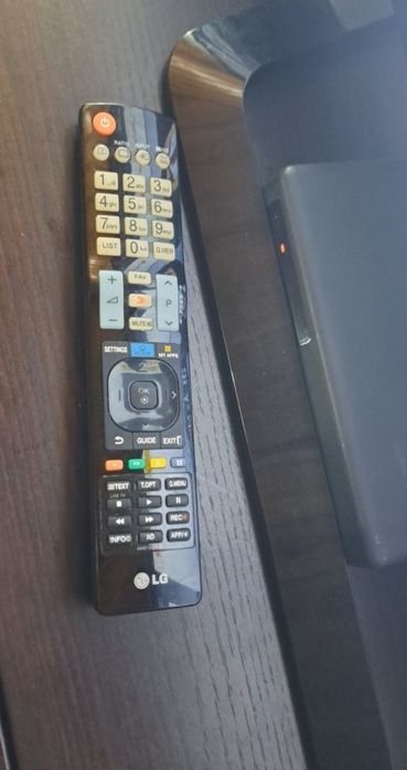 Pack LG Completo 42'' Smart TV 3D + Blu-ray + 4 Óculos 3D – Imaculado