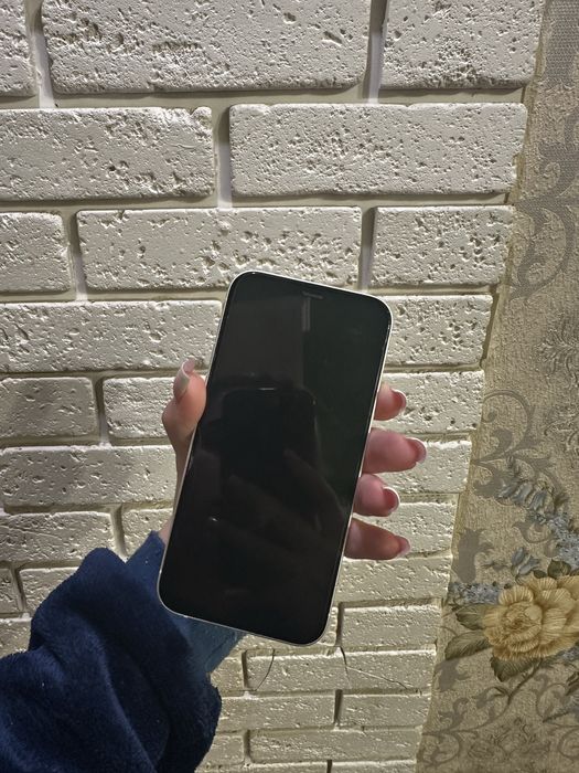 Iphone 12 white 128 gb