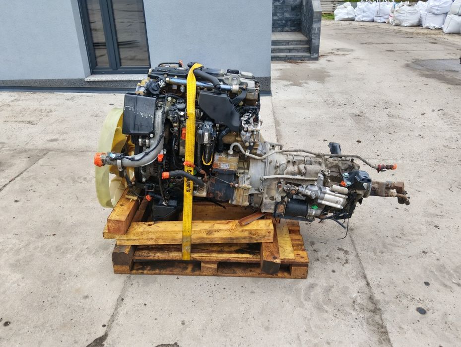 Wtryskiwacz paliwa pompa paliwa Mercedes Atego euro 6 Om 934 2018 r