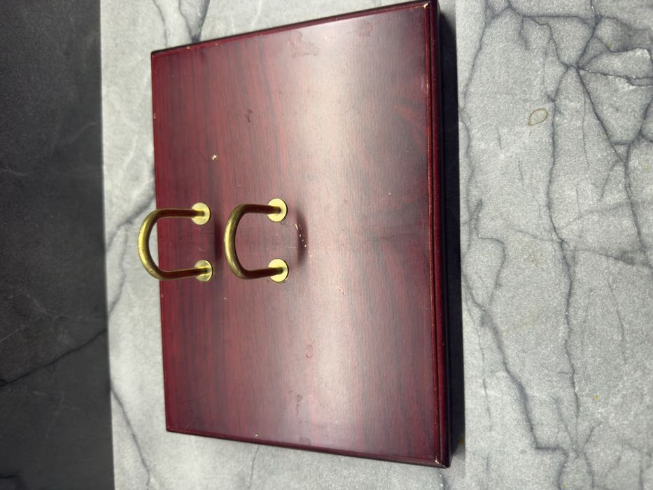 Канцелярские принадлежности,красное дерево,подставка на стол