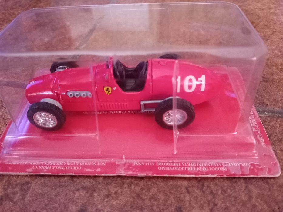 Miniaturas  Ferrari 2000 + Ferrari 500 F2 (ver fotos)