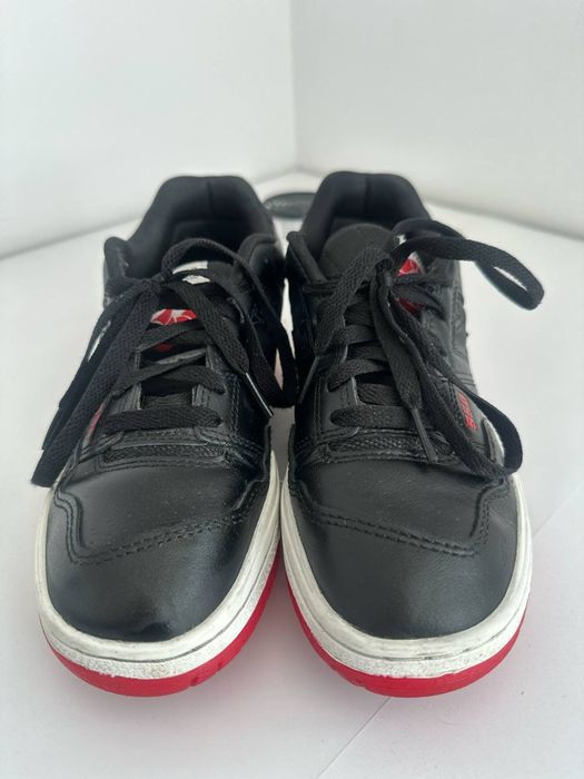 Buty New Balance GSB550KB-czarne 

Cena 215

Na sprzeda