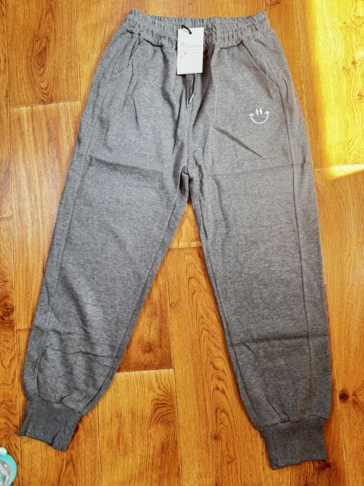 Спортивні штани сірі