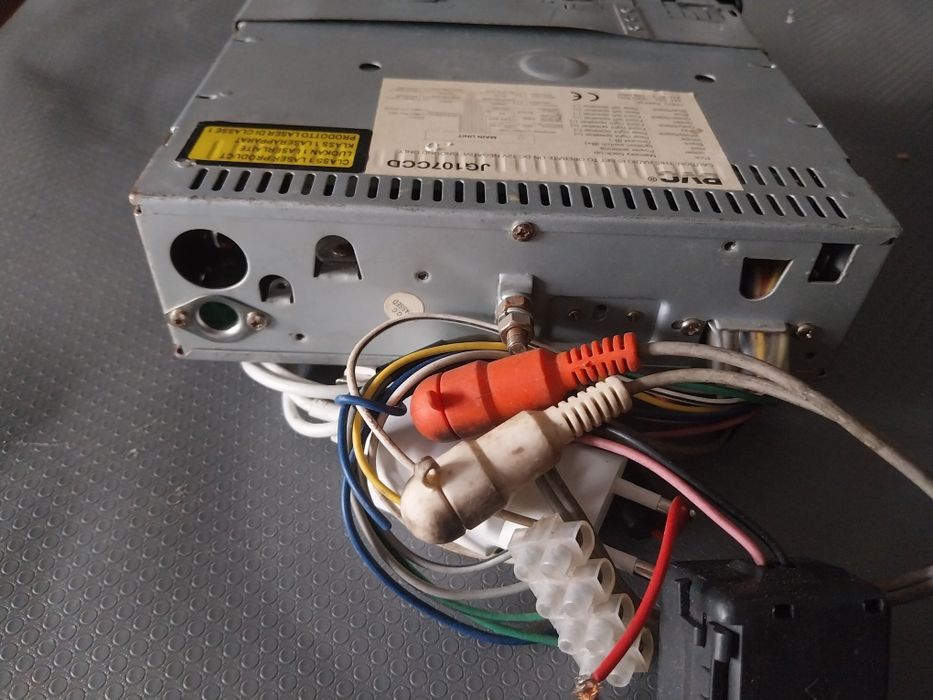 Auto radios  tft televisao / cd impecaveis