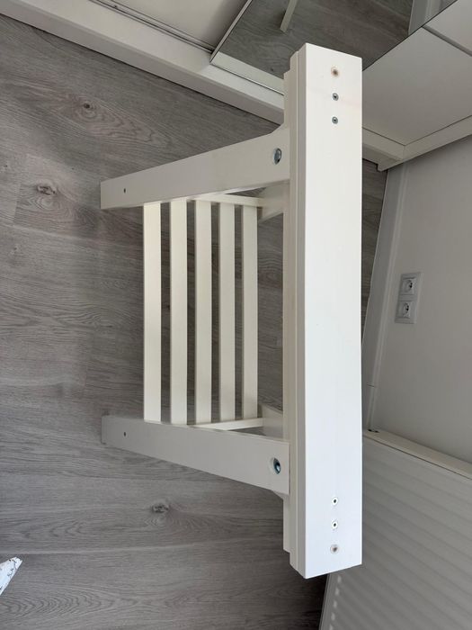 Kozioł IKEA Mittback biały