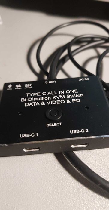 Rozgałęźnik lub sumator USB-C, praca w trybach