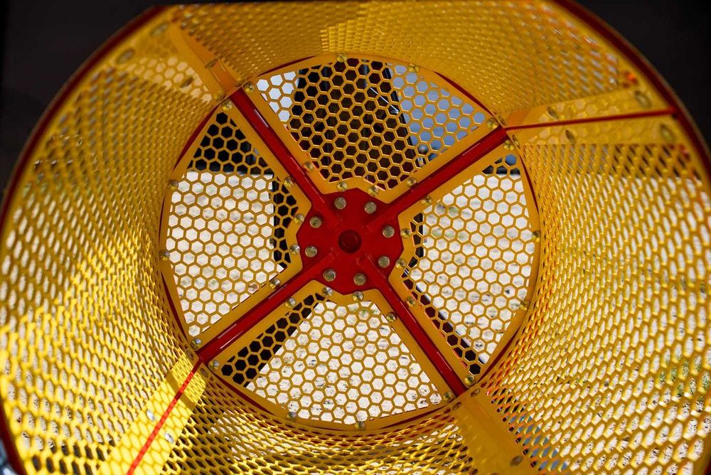 Polski osprzęt do segregacji Łyżka przesiewająca z wymiennym sitem !