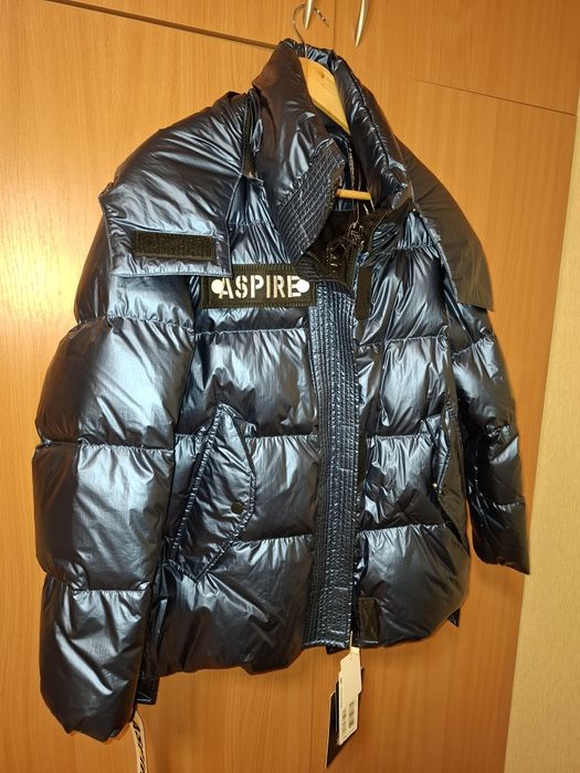 Пуховик, очень красивый размер S-М