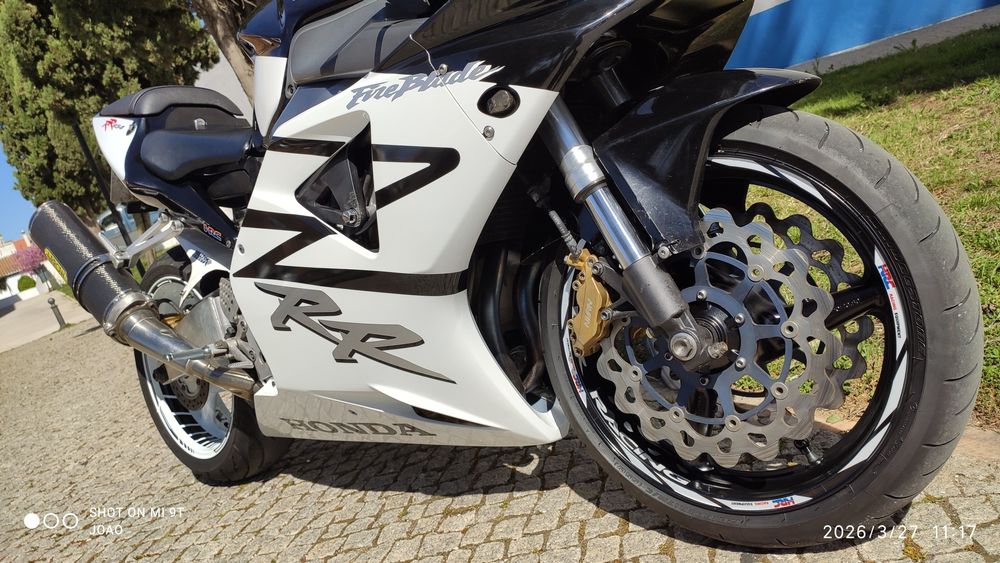 CBR 900 - 954, 2002