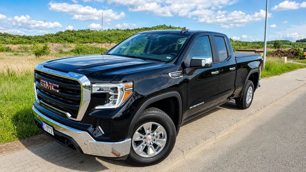 GMC Sierra