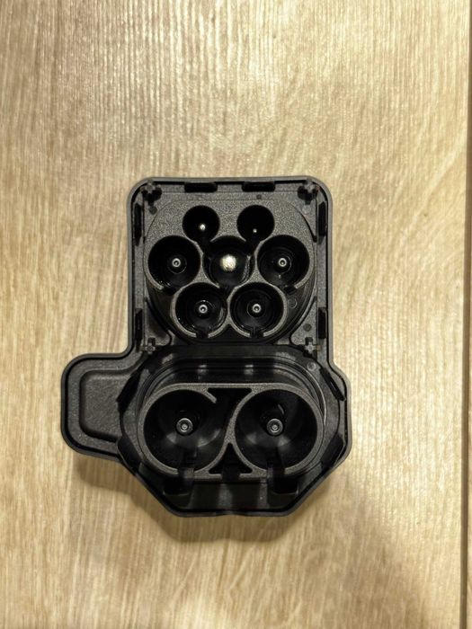 Порт зарядки CCS Combo 2