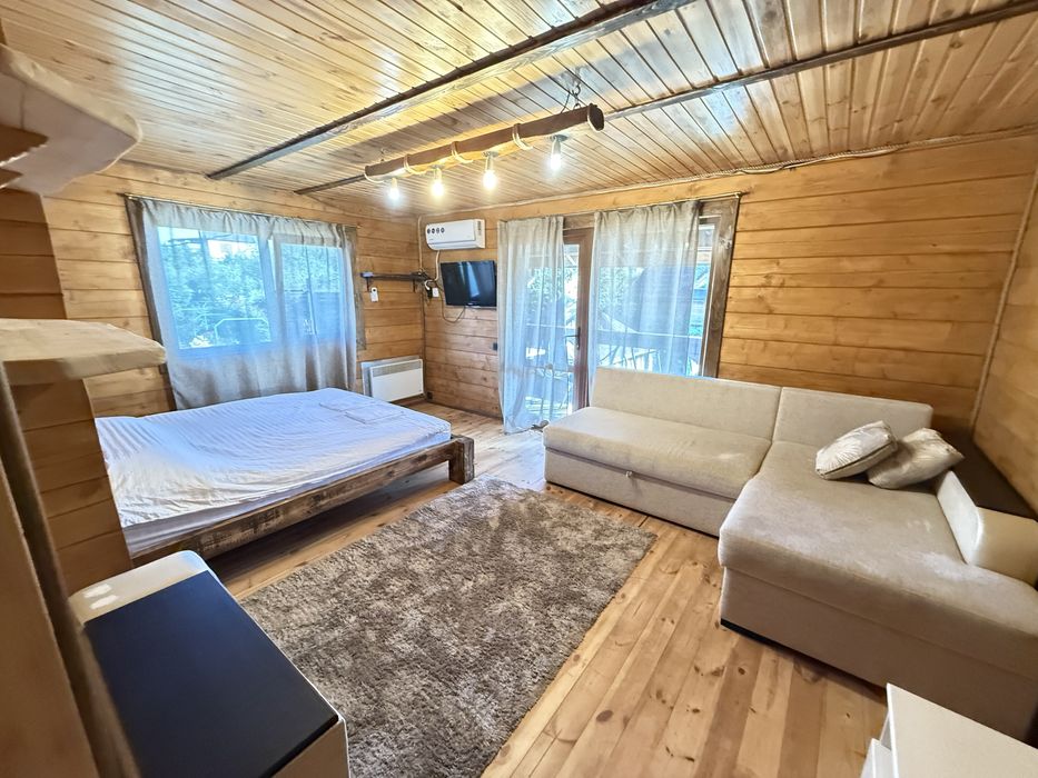 Оренда гостьових будинків с Баловне