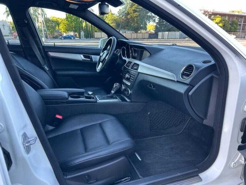 2014 Mercedes-Benz C-Class 250