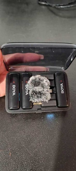 Sistema de Microfone Sem Fio de Lapela BOYA Boyalink
