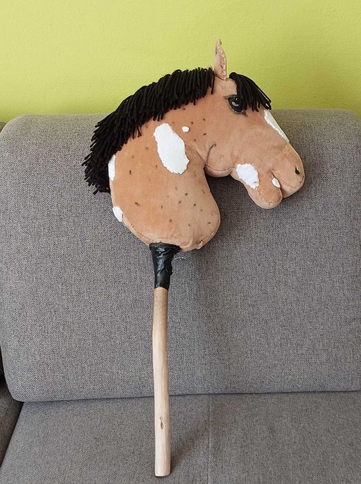 Hobby horse beżowy A3 na kiju