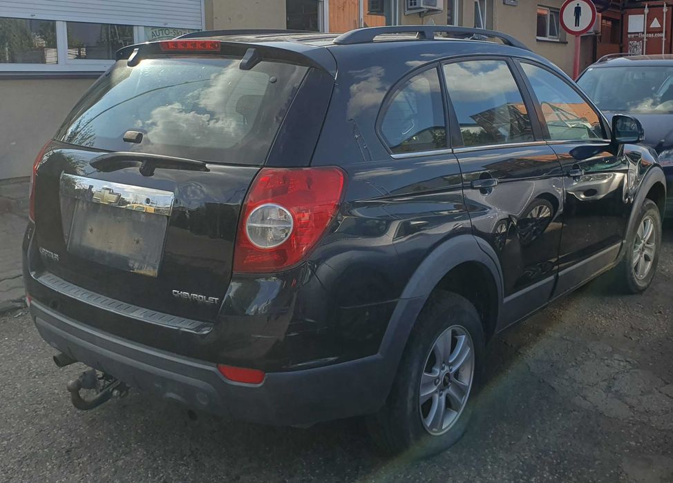 Chevrolet Captiva I / 2.4 136km / 2009r. / na części