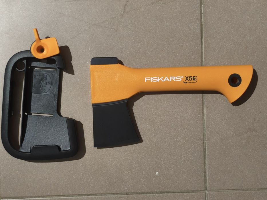 Machado compacto premium fiskars x5