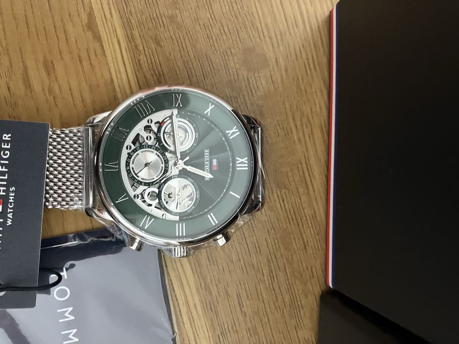Relógio novo Tommy Hilifiger