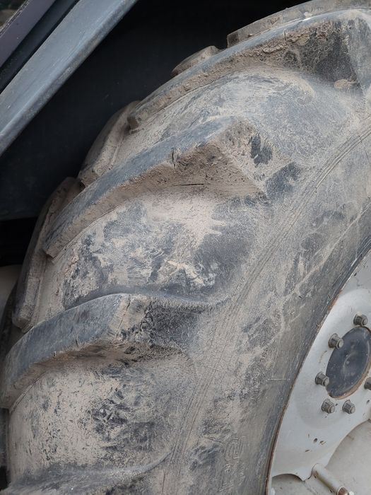Opony 20.8 r38 Barum