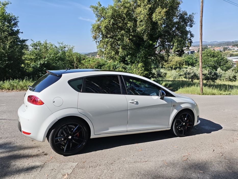 Seat Leon Cupra R, 263 cvs