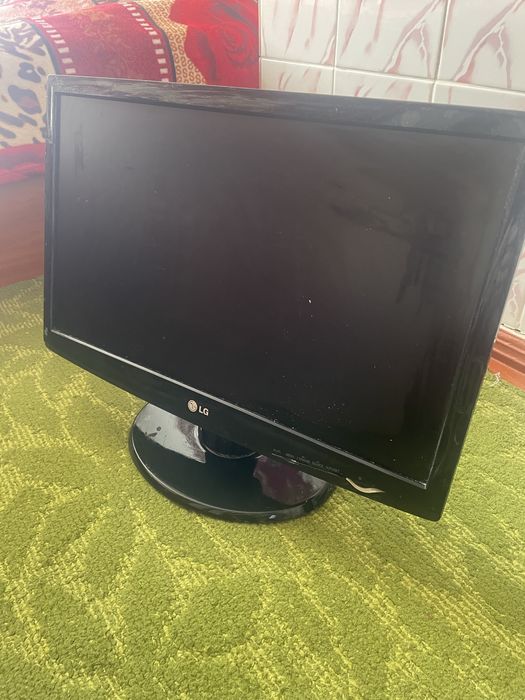 lg flatron w2243t - купить монитор для ПК - Цена на OLX.ua