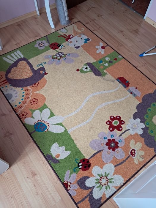Dywan do dziecięcego pokoju 133x180
