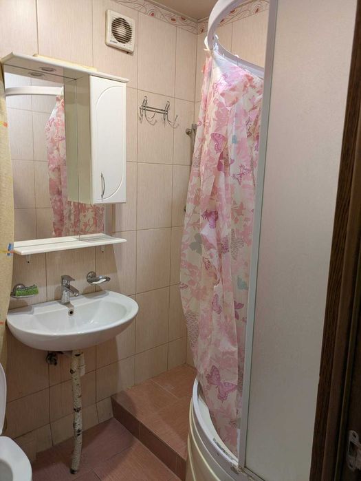 вул. Ніщинського Петра , 12 Солом"янський район