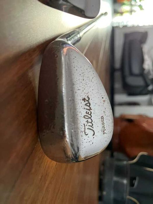 Titleist Tour Model – komplet żelazek 3-PW