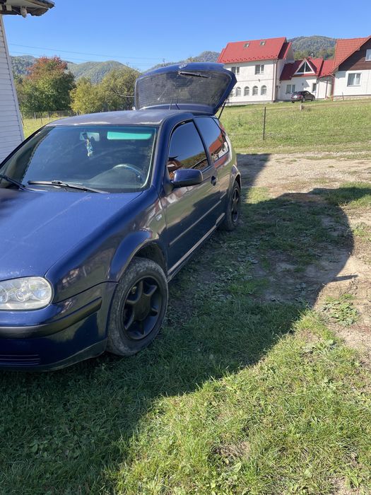 Volkswagen Golf 4