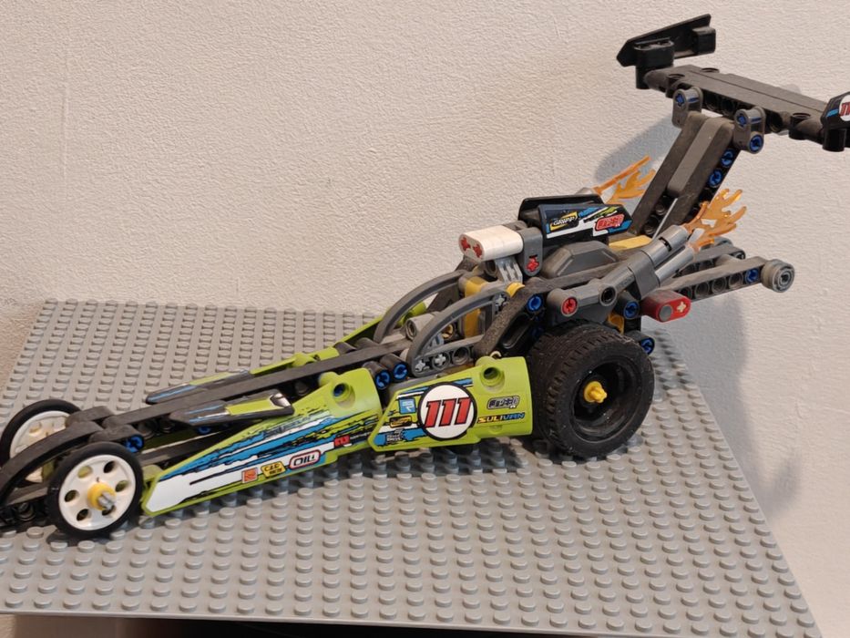 LEGO Technic 42103 Dragster
