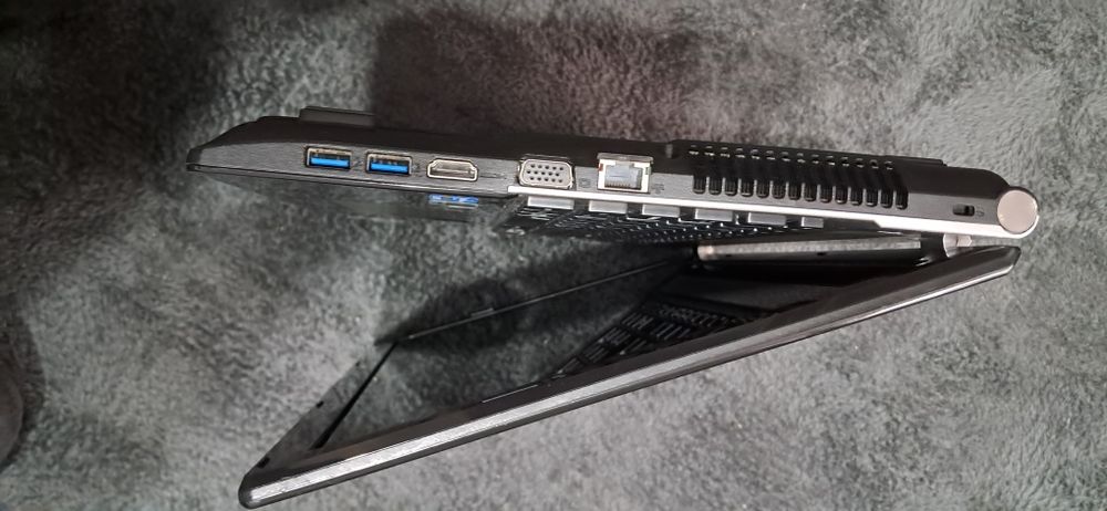 Ноутбук Acer v3-771