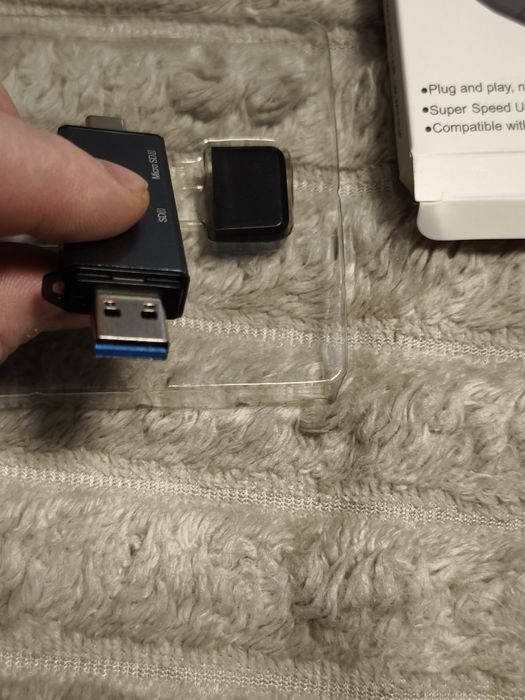 Leitor de cartão SD, leitor de cartão micro SD Vanja com conector USB