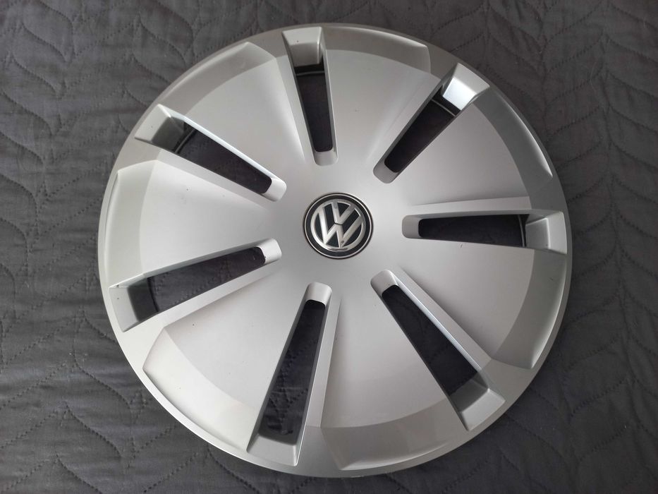 VW  oryginalny kołpak koła 15" PA66-MD15